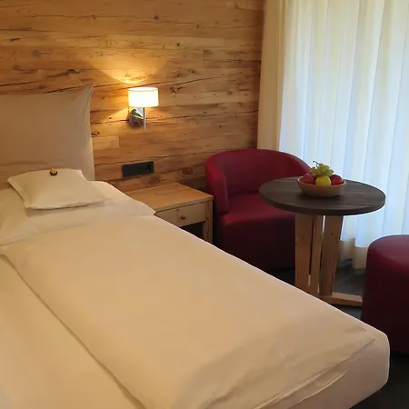 Gasthof Eggwirt Ulten Kamer foto